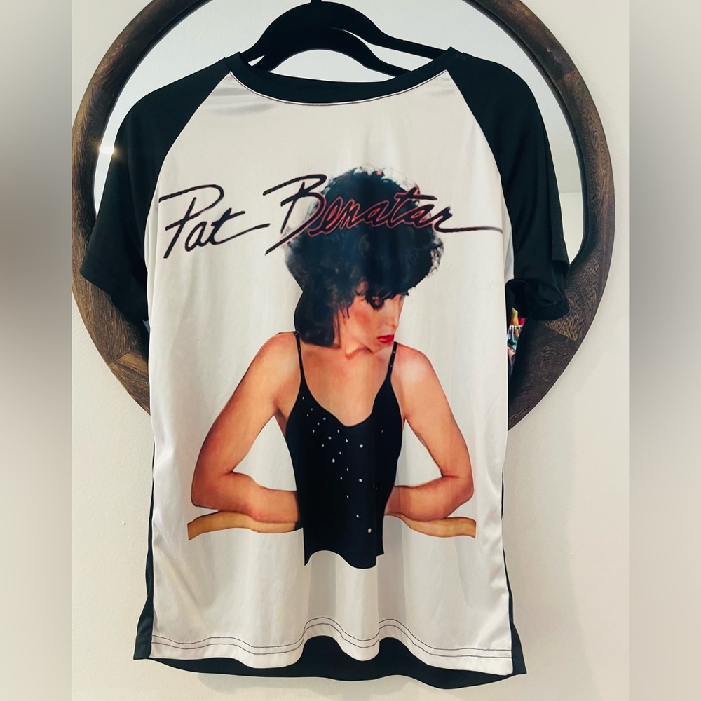 Pat Benatar Graphic Raglan Tee - Black & White